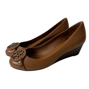 Tory Burch woman’s Kira Wedge pumps heels brown leather Shoes size 5.5 M